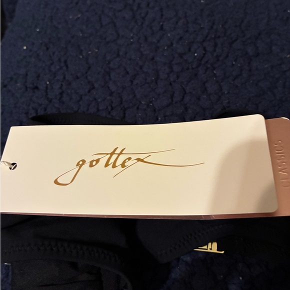 NWT Gottex Rose Bud Stylish Bandeau Bikini Top Women’s Bathing Suit size 12 - Picture 7 of 7